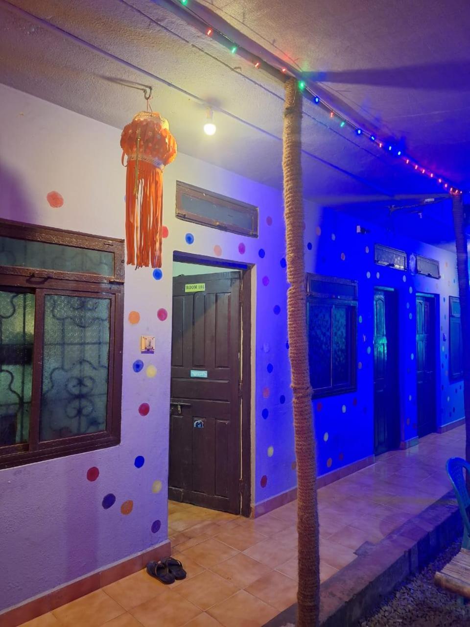 Arambol Beach Laxmi Guest House エクステリア 写真