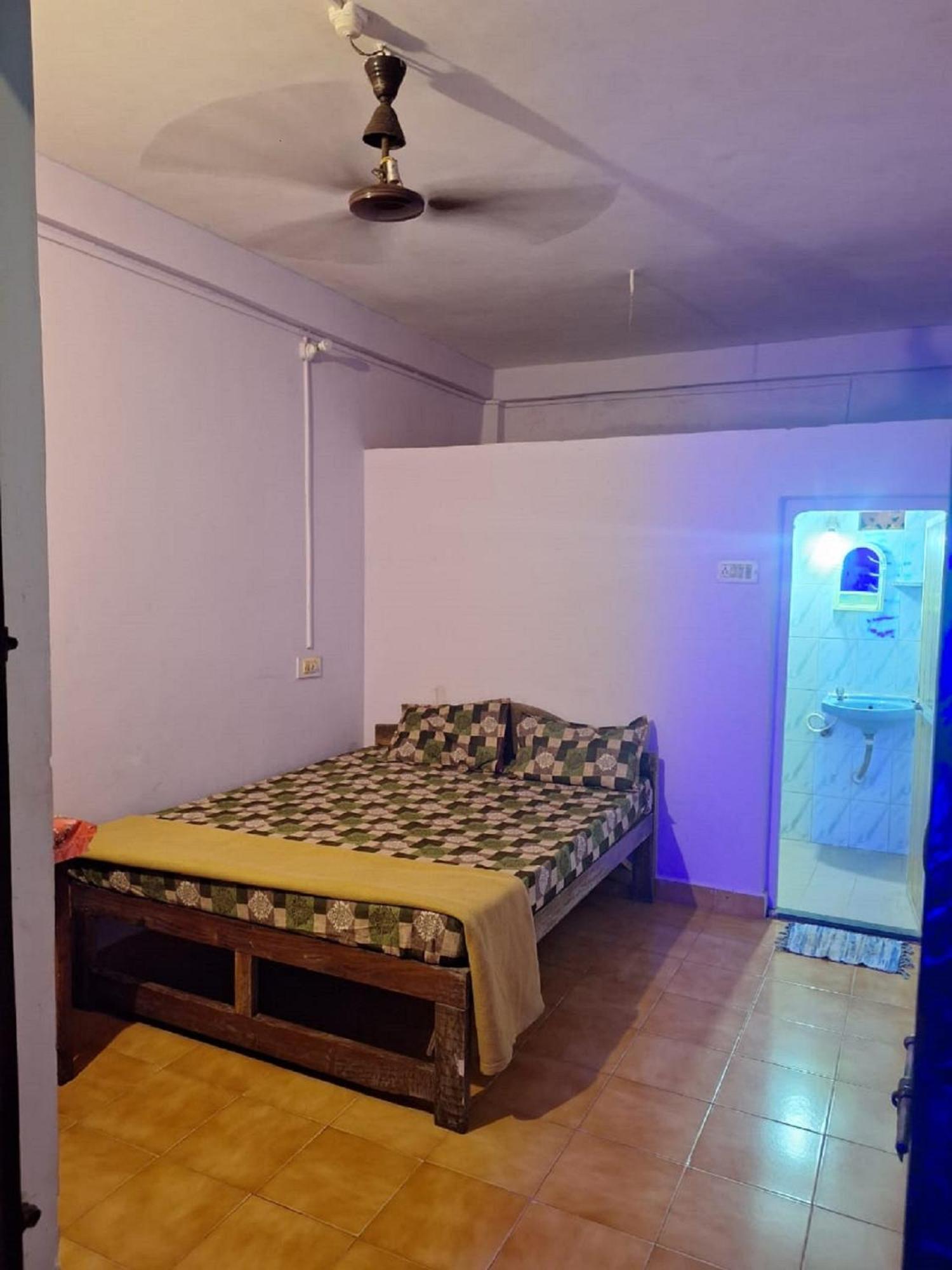 Arambol Beach Laxmi Guest House エクステリア 写真
